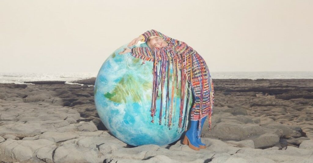 7 FASHION CAMPAIGNS YOU CAN SUPPORT FROM YOUR SOFA  - Transparency for fashion petition