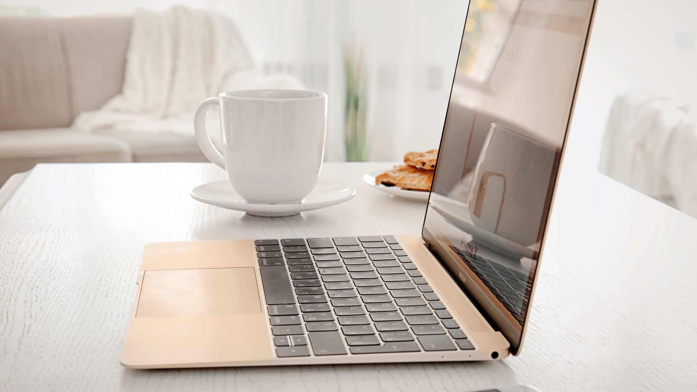 Roberta Style Lee | The Sustainable Stylist London | MyWardrobe HQ Interview