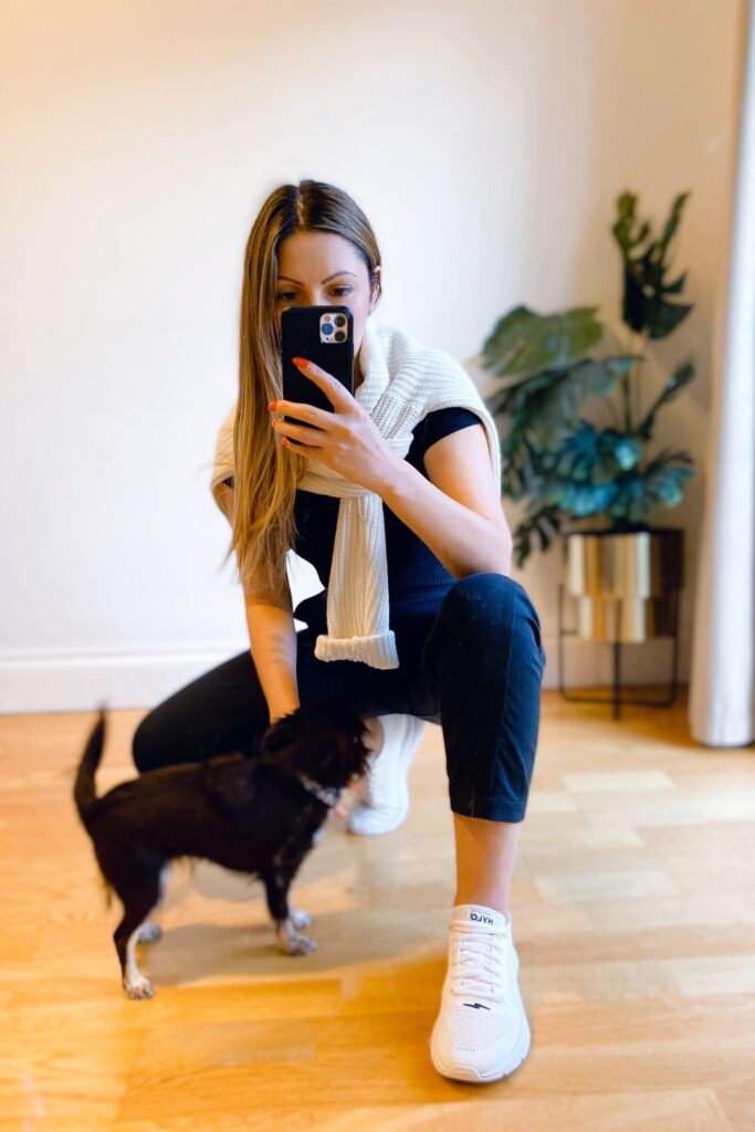 Black, white and cream, casual and chic weekend outfit featuring mens joggers and sustainable trainers 